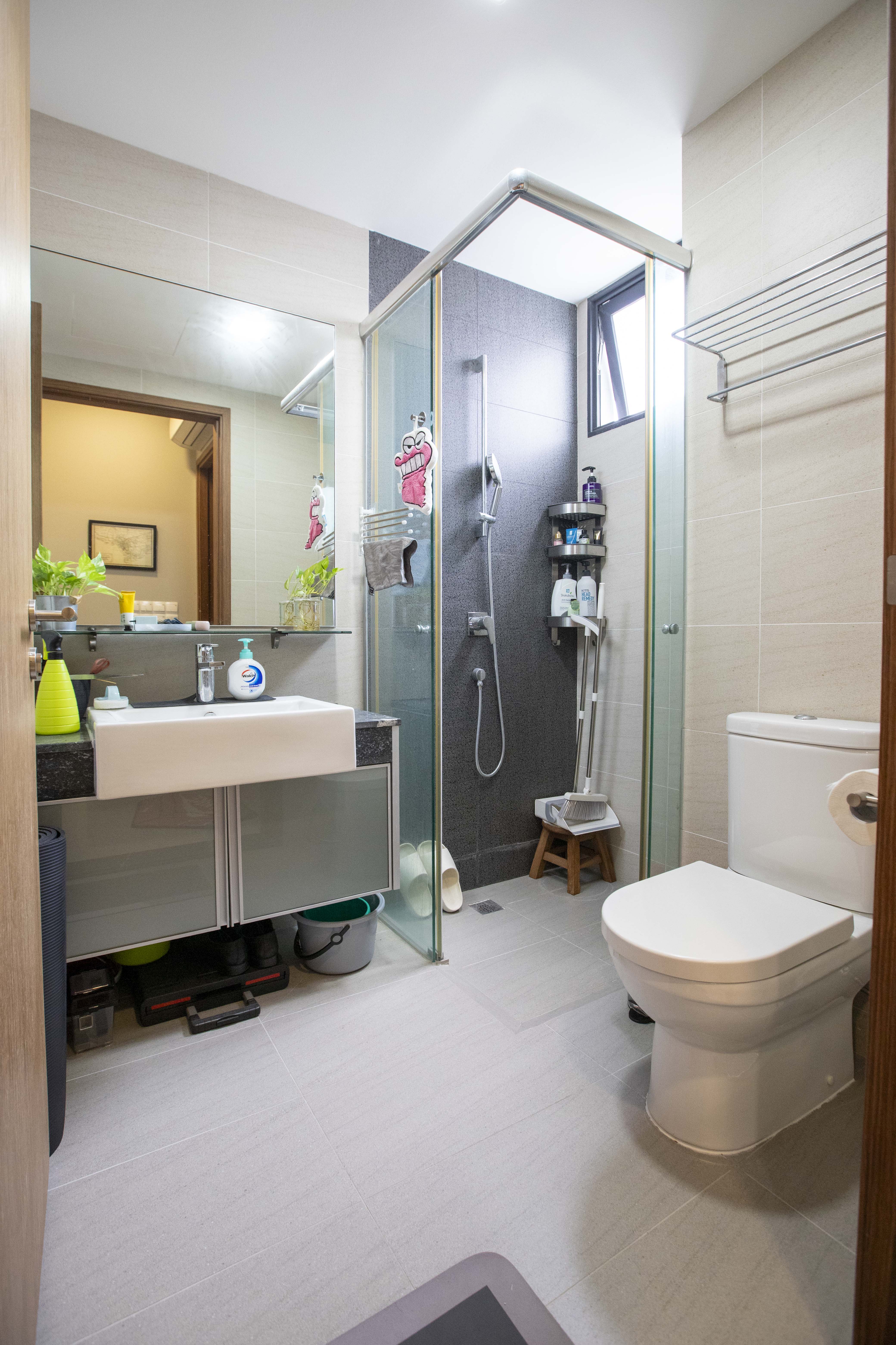 Sandy Eight, Freehold 2-Bedroom in Dakota / Marine Parade, Singapore